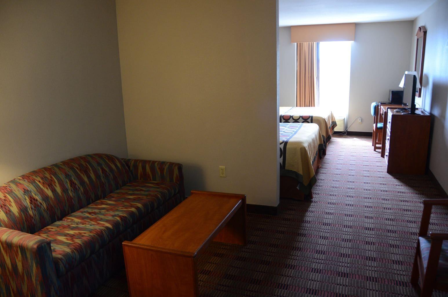 Super 8 By Wyndham Louisville/Expo Center Eksteriør bilde